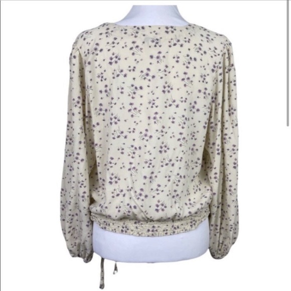 American Eagle crop wrap blouse - Picture 3 of 6